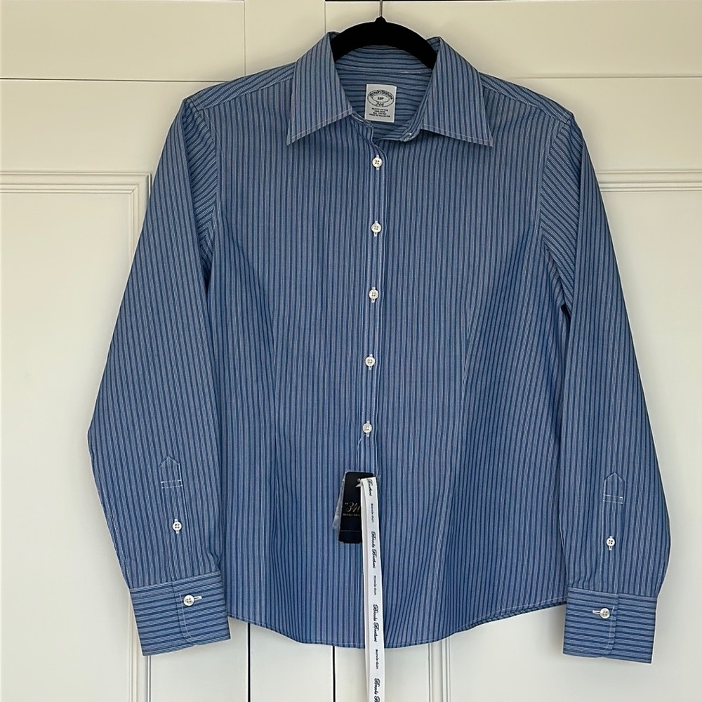 Brooks Brothers Miracle Shirt Women’s 10P Blue & White Stripe Long Sleeve NWT